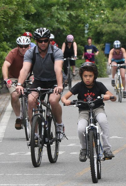 Хью Джекмен и Ава