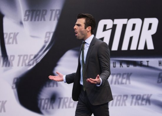 Закари Квинто в Берлине