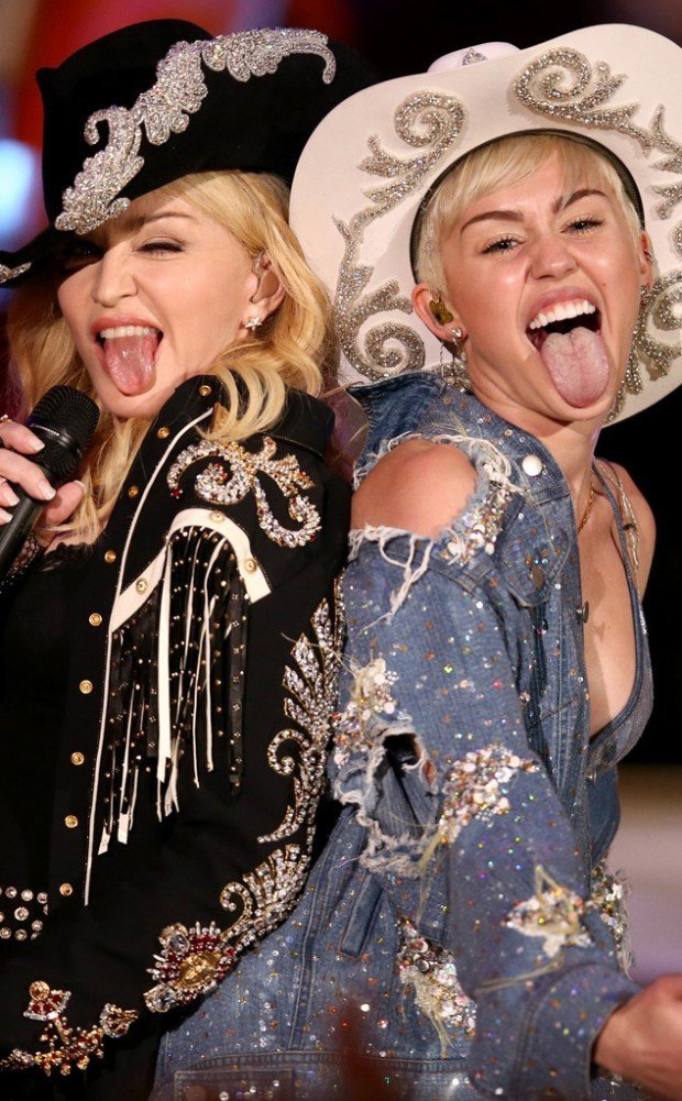 rs_634x1024-140128220631-634-madonna-miley-cyrus.ls.12814_copy
