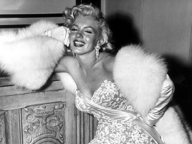 54647_myerilin-monro_or_marilyn-monroe_1600x1200_(www.GdeFon.ru)