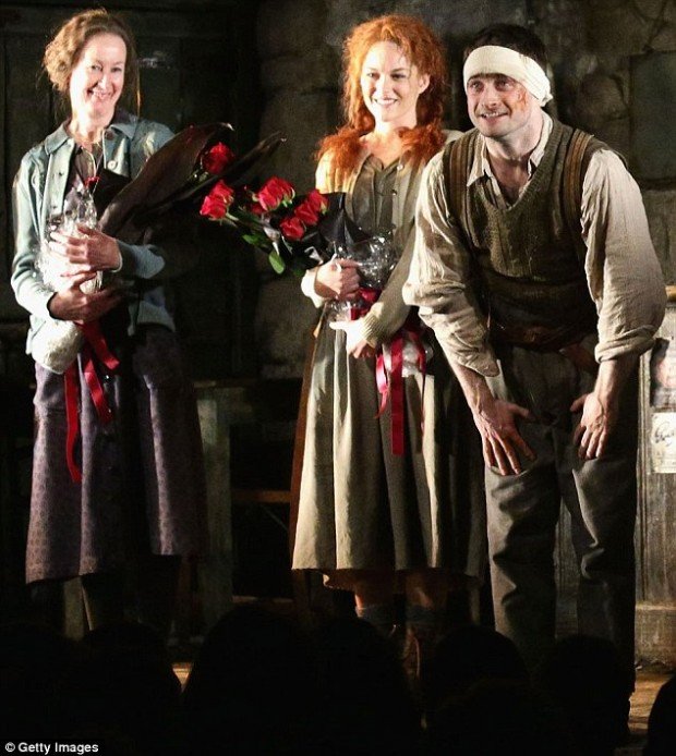 article-0-1D3A63D500000578-779_634x710