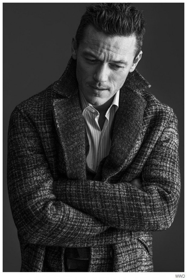 Luke-Evans-WWD-002