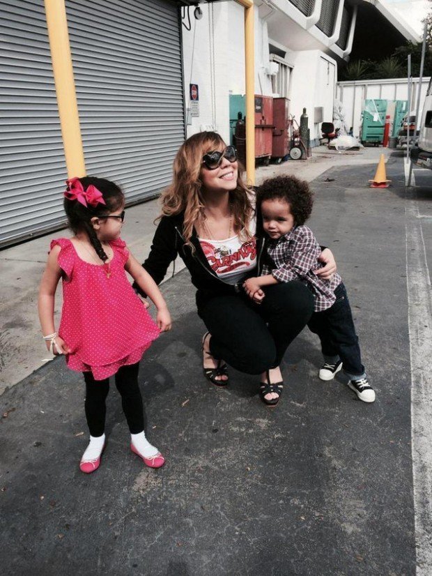 rs_634x845-140828112538-634.mariah-monroe-morocco