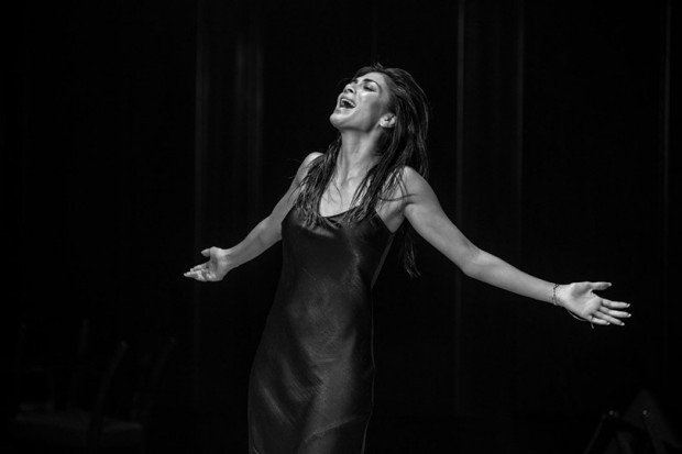 nicole-scherzinger5_11nov14_Pr_b_810x540