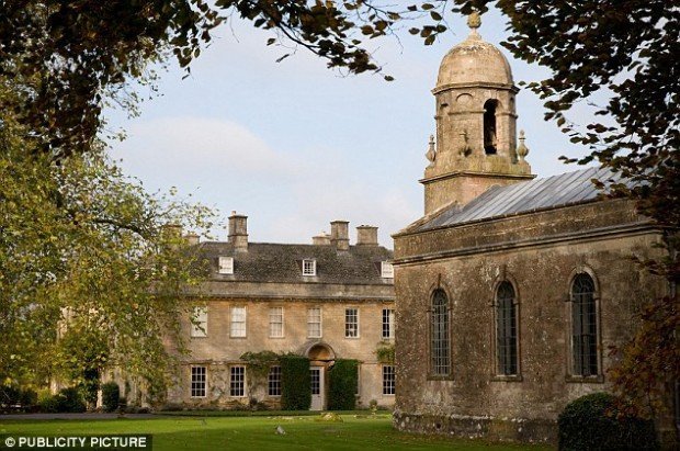 0283745E000005DC-0-image-a-3_1418607404294