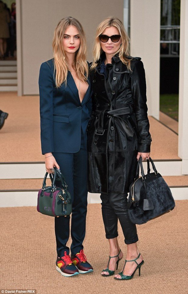 23E4B55F00000578-0-image-m-51_1418087114888