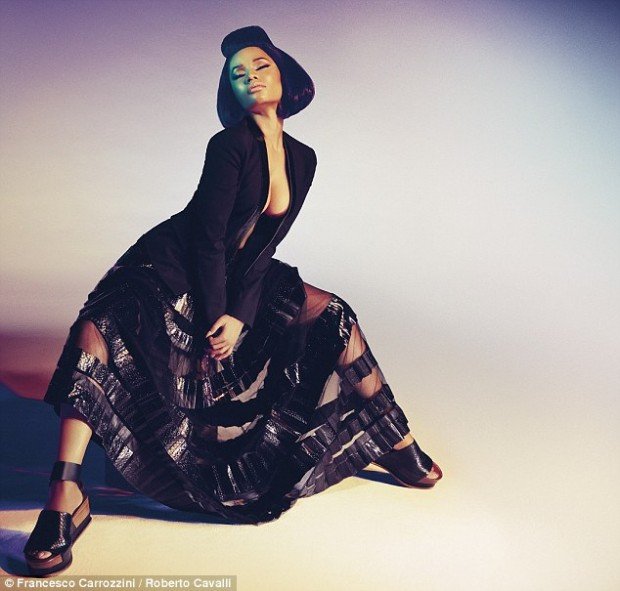 2424963F00000578-2879143-image-m-87_1418911919087