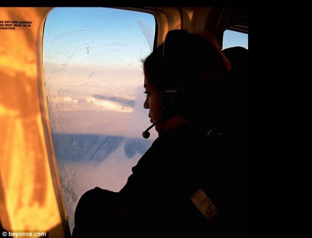 2441D87400000578-2886514-image-m-74_1419450425671