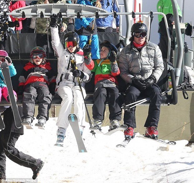 24529A7200000578-2890530-image-m-46_1419916210050