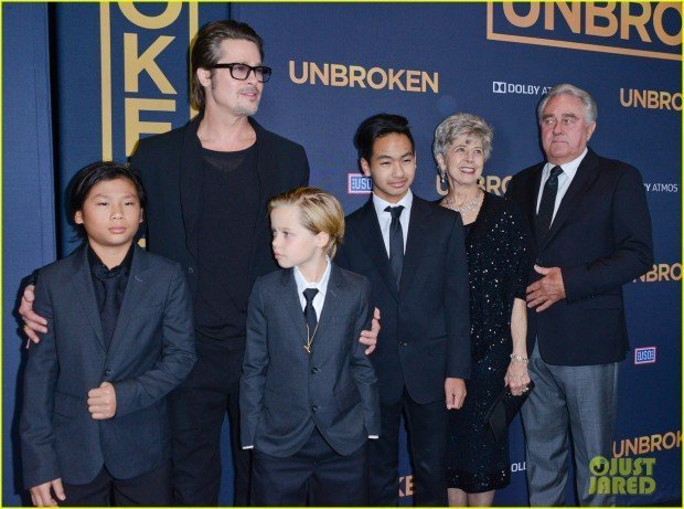 brad-pitt-brings-family-to-unbroken-hollywood-premiere-11