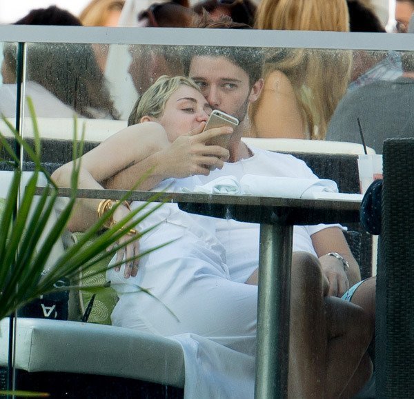 patrick-schwarzenegger-miley-cyrus-gallery-2-spl