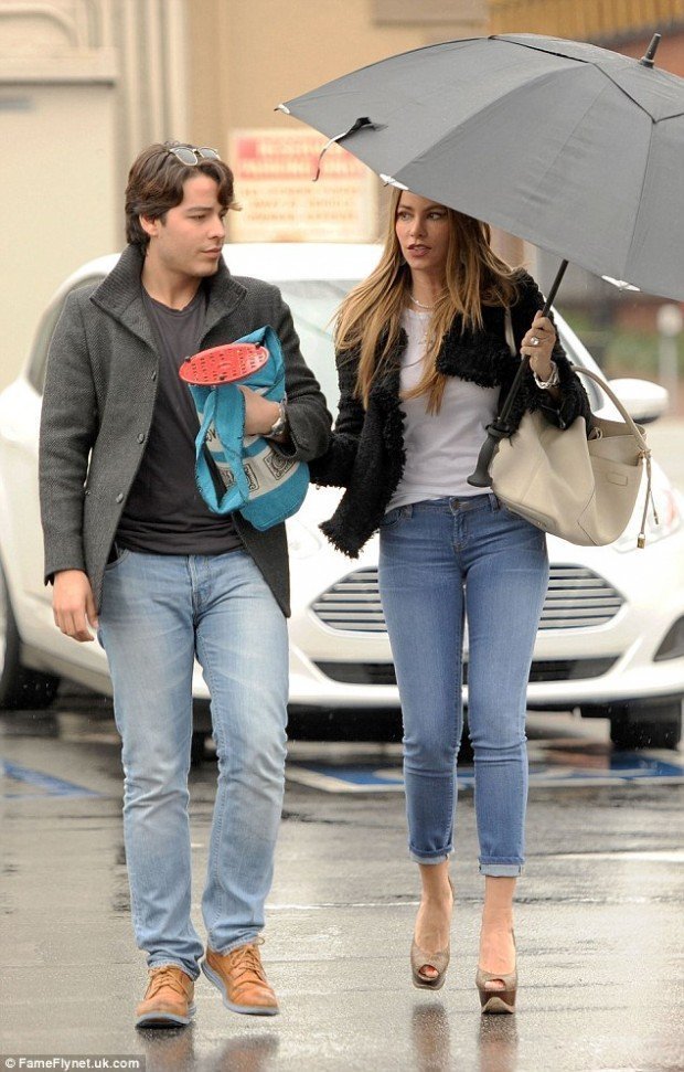 2495A23C00000578-2905285-image-m-39_1420975116030