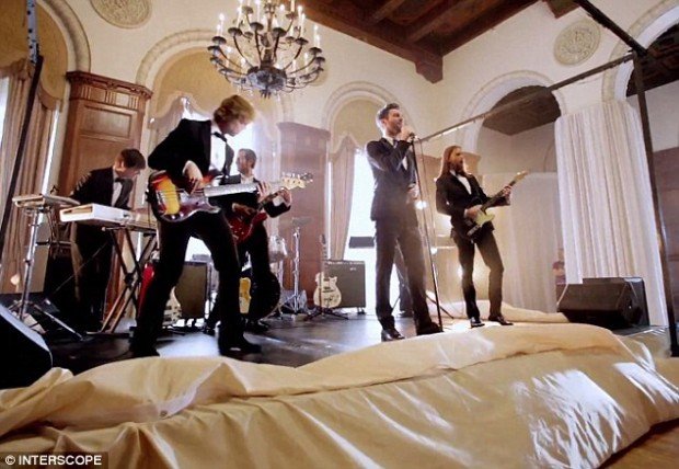 24B3D4CD00000578-2910524-image-m-54_1421273811643