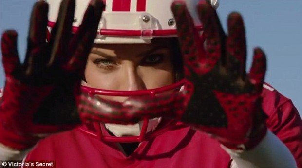 24E9592400000578-0-image-a-25_1421870876704