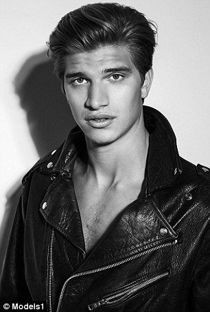 251D307D00000578-2928158-image-a-41_1422362161511