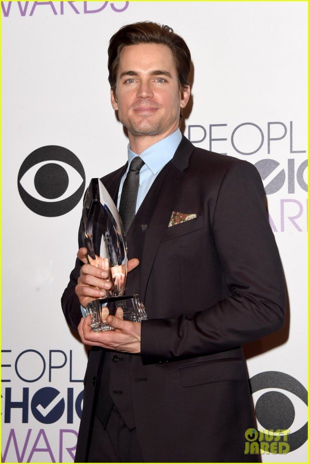 matt-bomer-and-simon-halls-peoples-choice-01