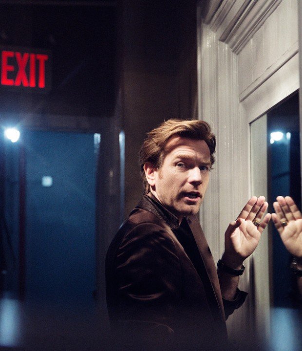 rs_634x735-150128120758-634.4.Ewan-McGregor-Nylon-Guys.jl.012815