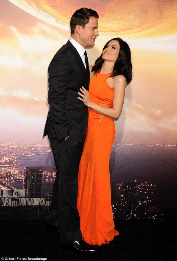 25492A5700000578-2937401-image-a-63_1422940025613