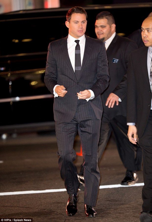 254B8A3900000578-2937401-image-a-64_1422955464331