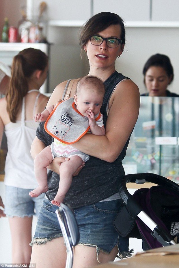 2A1FD1DB00000578-3145280-image-a-37_1435732781981