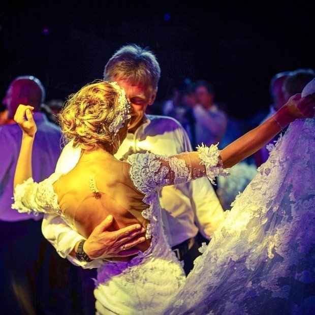 11375385_1448244342149478_1465419731_n