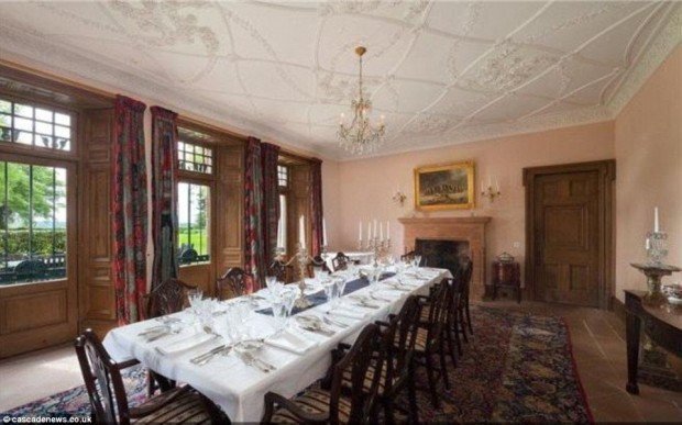 2B3DD84B00000578-3192084-image-a-35_1439198802906