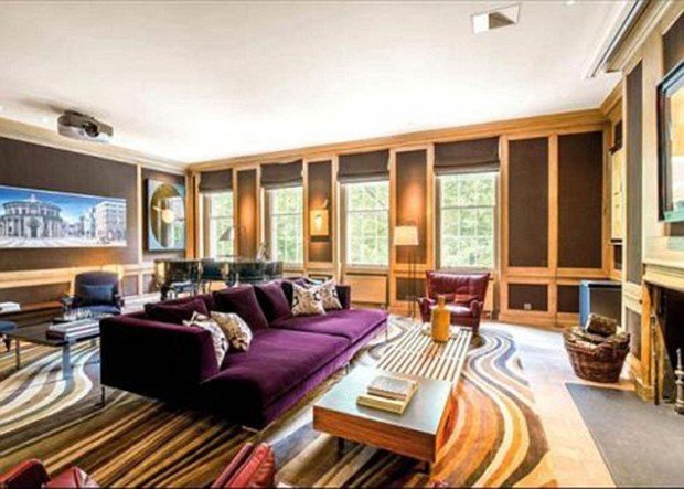 2BAC891D00000578-3212118-image-a-25_1440626591576