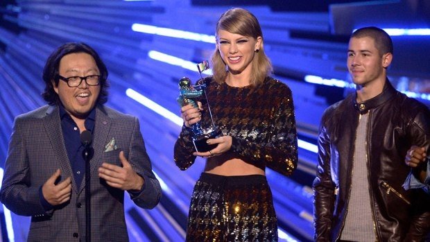 taylor-best-video-946