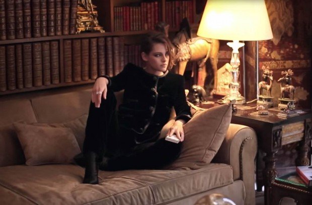 Chanel_Kristen-Stewart-Mademoiselle-Privé-exhibition