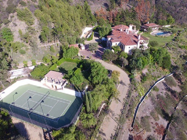 8b302b9732cbd8d7a91172a3131c986f