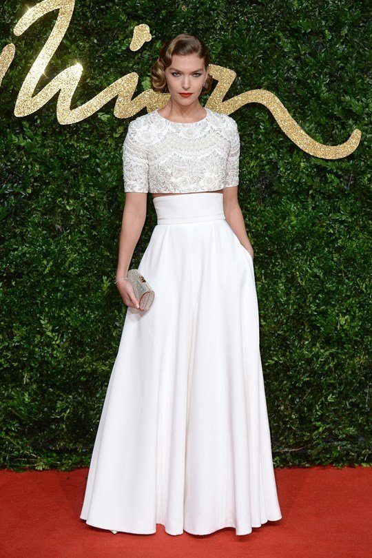 arizona-muse-bfa-arrivals-vogue-23nov15-pa_b_540x810_1