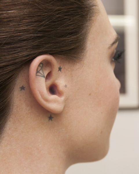 В музее мадам Тюссо появятся фигуры Кары Делевинь и Кендалл Дженнер