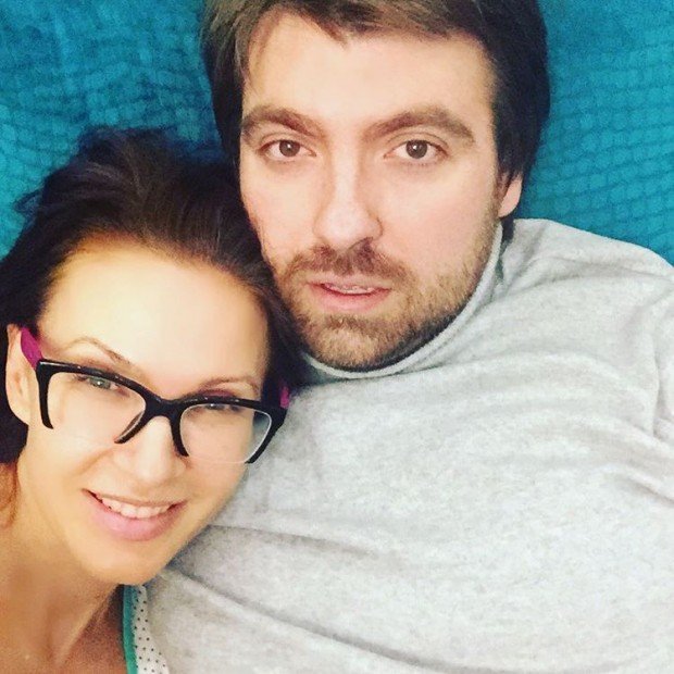 Эвелина Бледанс с мужем