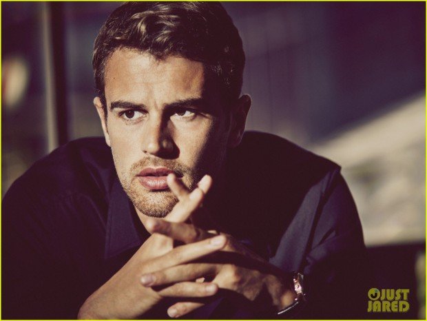 Звезда "Дивергента" стал лицом аромата от Hugo Boss