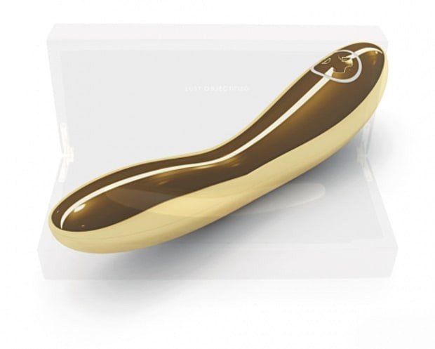 gold-dildo-zoom-55da7f7b-c47a-4103-a8b0-03f38abc58c0