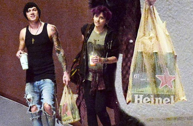 Paris-Jackson-Beer-Relapse-pp