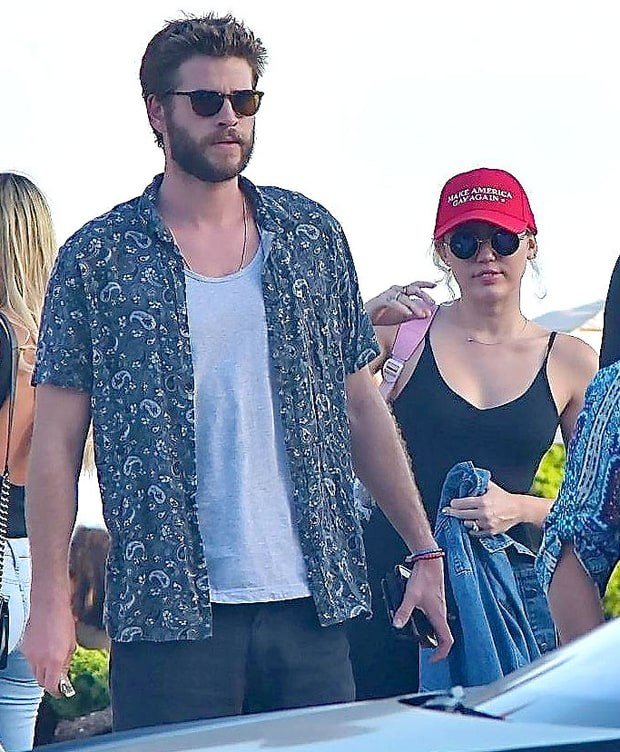 miley-cyrus-liam-hemsworth-0762c413-bbe0-4678-af20-afd744914f94