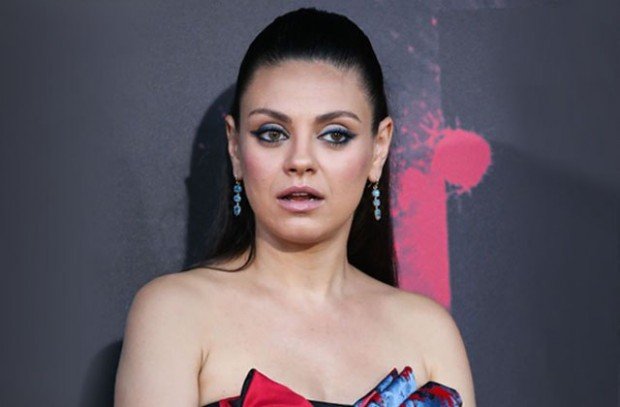 MIla-Kunis-Ashton-Kutcher-Baby-Pregnancy-pp