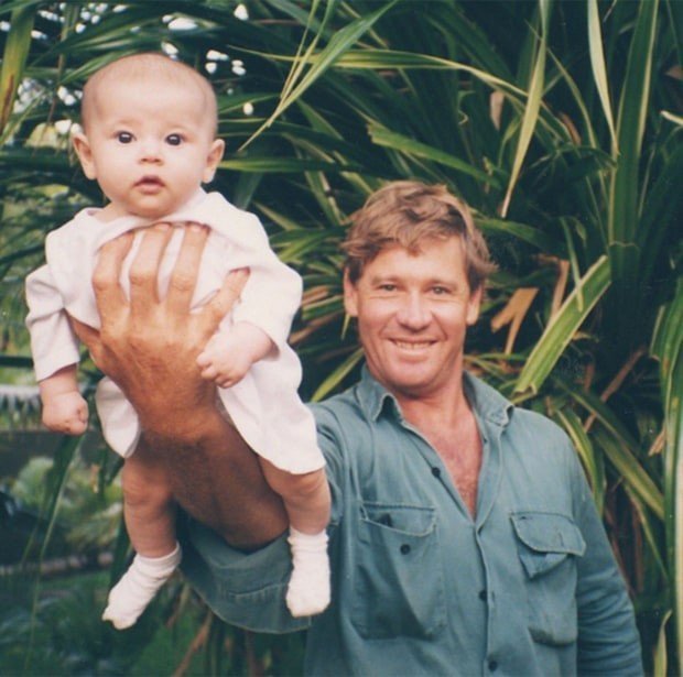 bindi-steve-irwin-6d00f9e6-6281-4ec5-ba0b-b338ccd07cfd