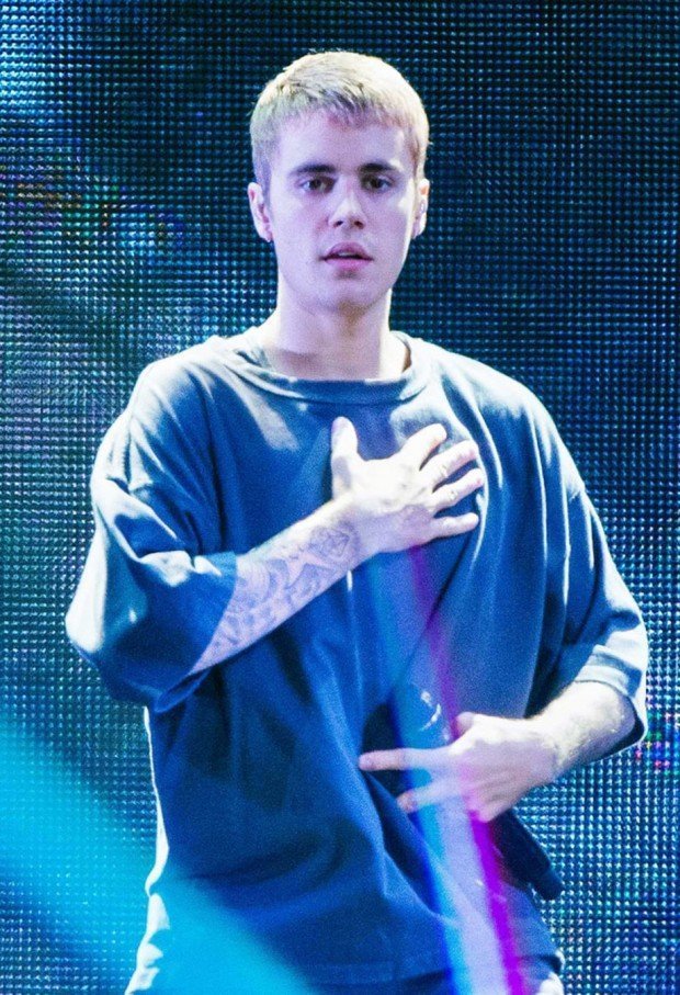 justin-bieber-5e702c6e-bffb-485d-a0c0-d2620470d263
