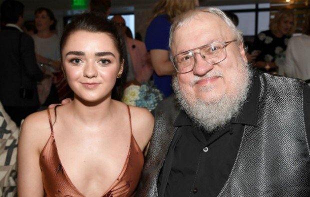 George-RR-Martin-Maisie-Williams