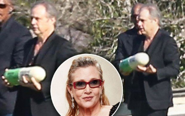 carrie-fisher-cremated-pill-pp