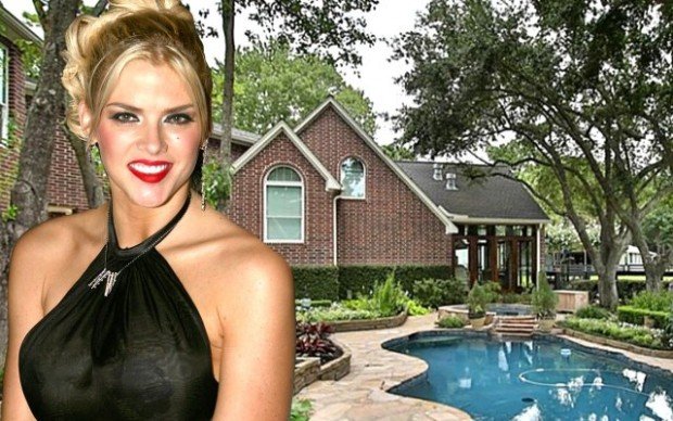 anna-nicole-smith-home-texas-estate-sale-pp