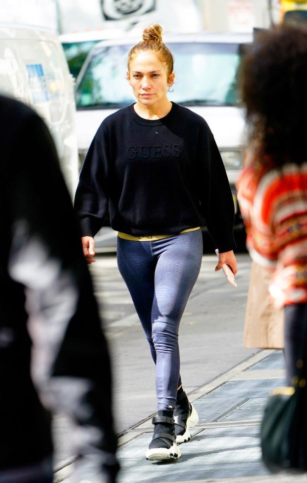 Jennifer Lopez goes makeup free when walking around in New York Pictured: Jennifer Lopez Ref: SPL5120363 041019 NON-EXCLUSIVE Picture by: Jackson Lee / SplashNews.com Splash News and Pictures Los Angeles: 310-821-2666 New York: 212-619-2666 London: +44 (0)20 7644 7656 Berlin: +49 175 3764 166 photodesk@splashnews.com World Rights, No Portugal Rights 