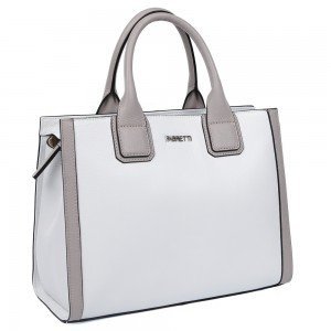 модная женская сумка из кожи