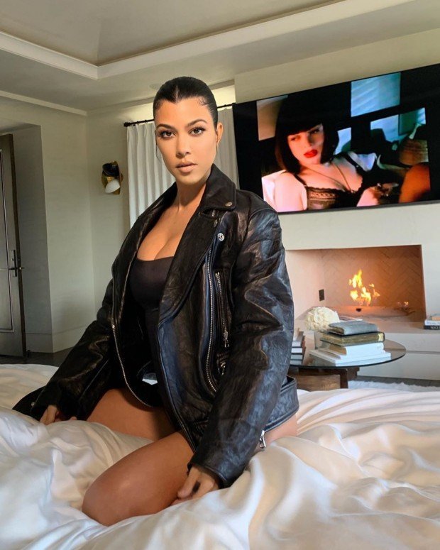 kourtneykardash_2