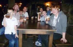 rupert-grint-surprises-the-carter-family-801357046