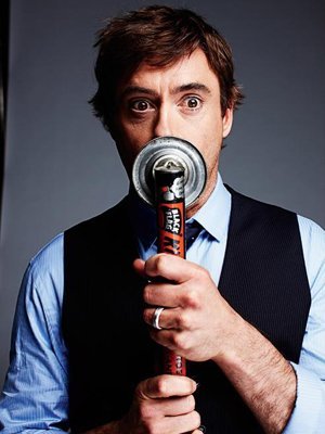 http://www.starslife.ru/images/content_images/robert_dauni_mladshij_dlya_esquire_d7ac9ae1.jpg