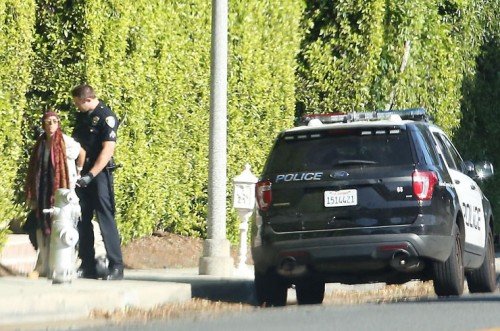 PREMIUM EXCLUSIVE Female Fan Arrested At Justin And Hailey Bieber's New Beverly Hills Mansion!