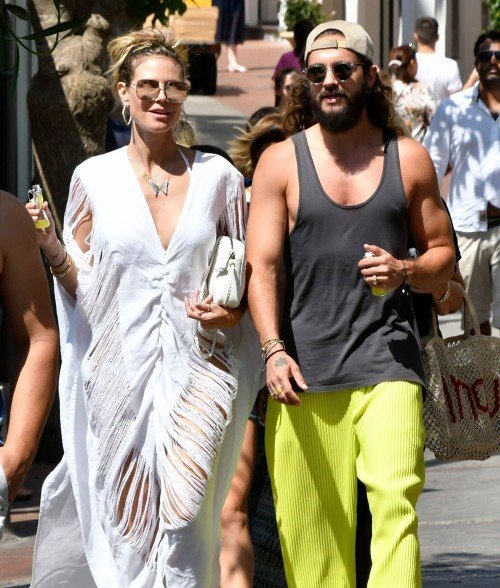 Heidi Klum And Tom Kaulitz Out And About On Capri Italy